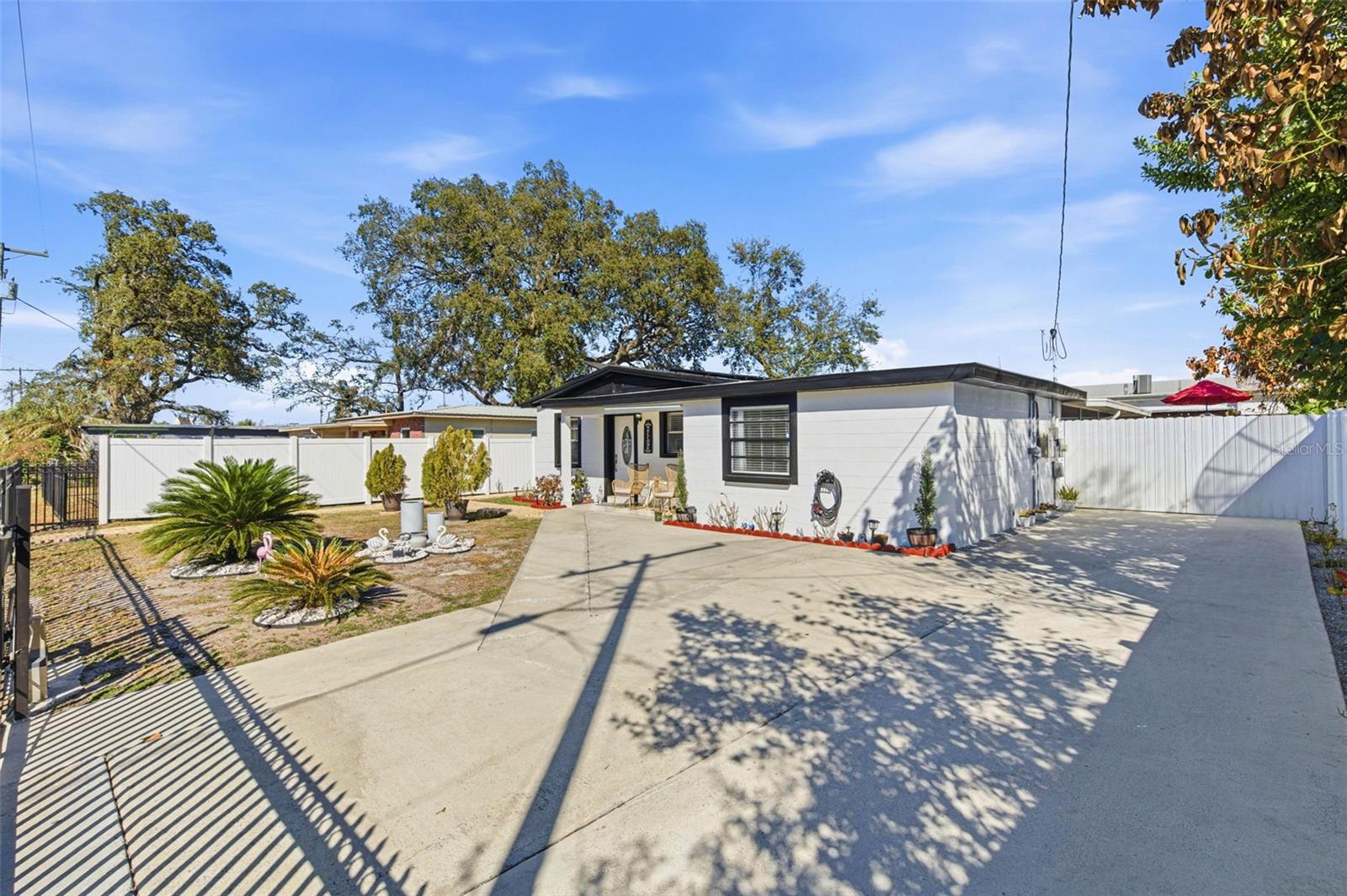 Image 81 of 85 For 8907 Tampa Street