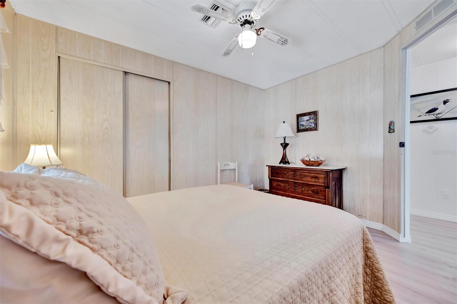 Image 15 of 35 For 123 Saint Thomas Circle