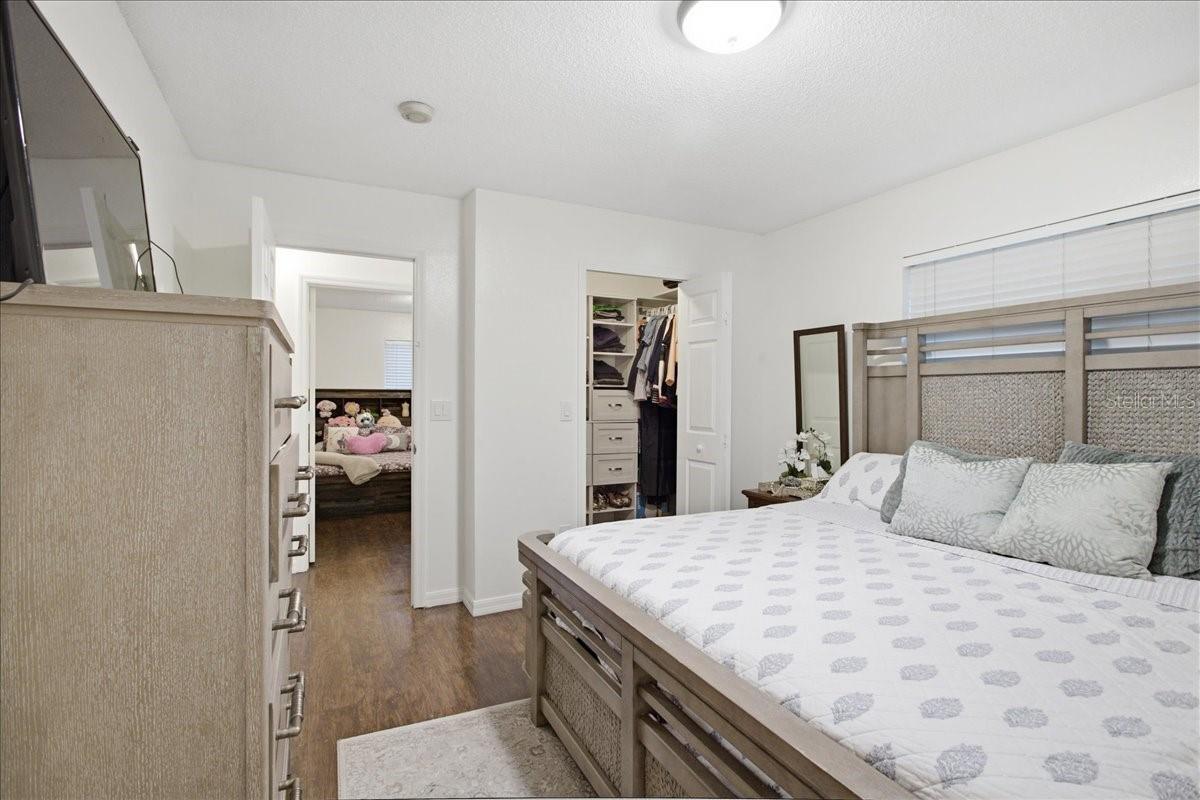 Image 25 of 60 For 18101 Paradise Point Drive