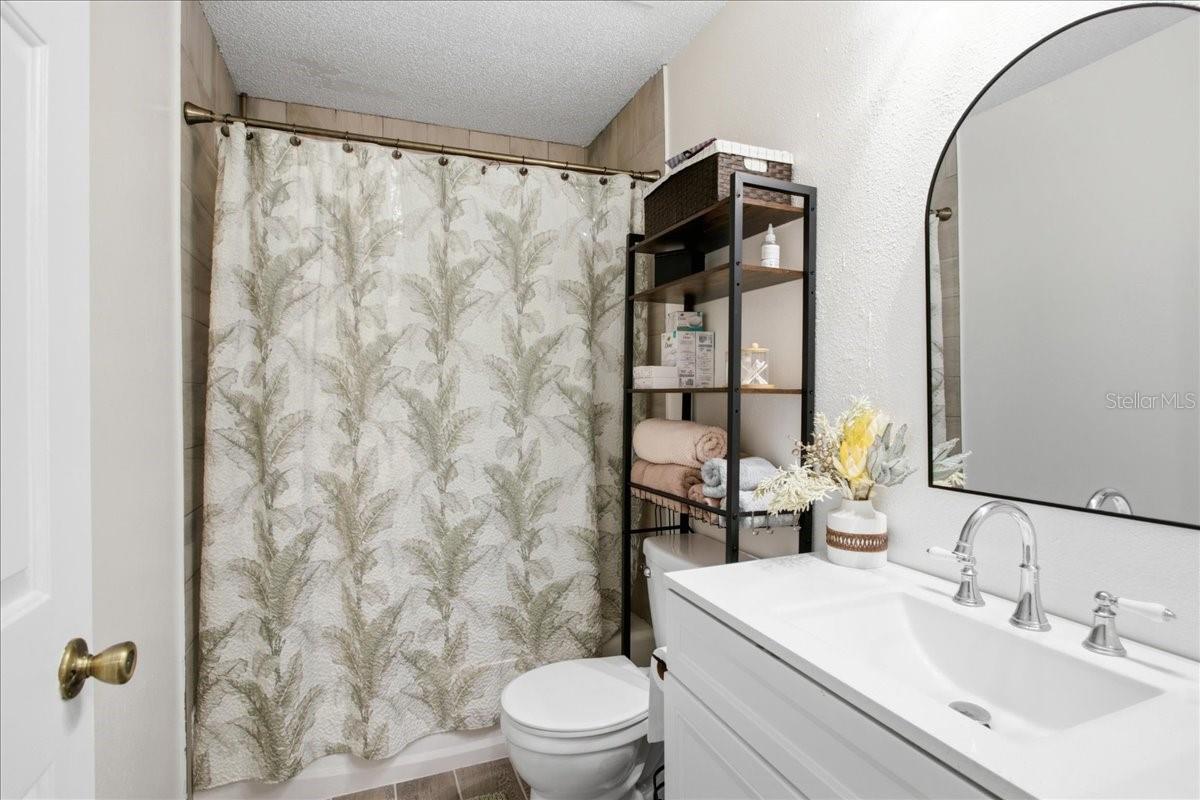 Image 28 of 60 For 18101 Paradise Point Drive