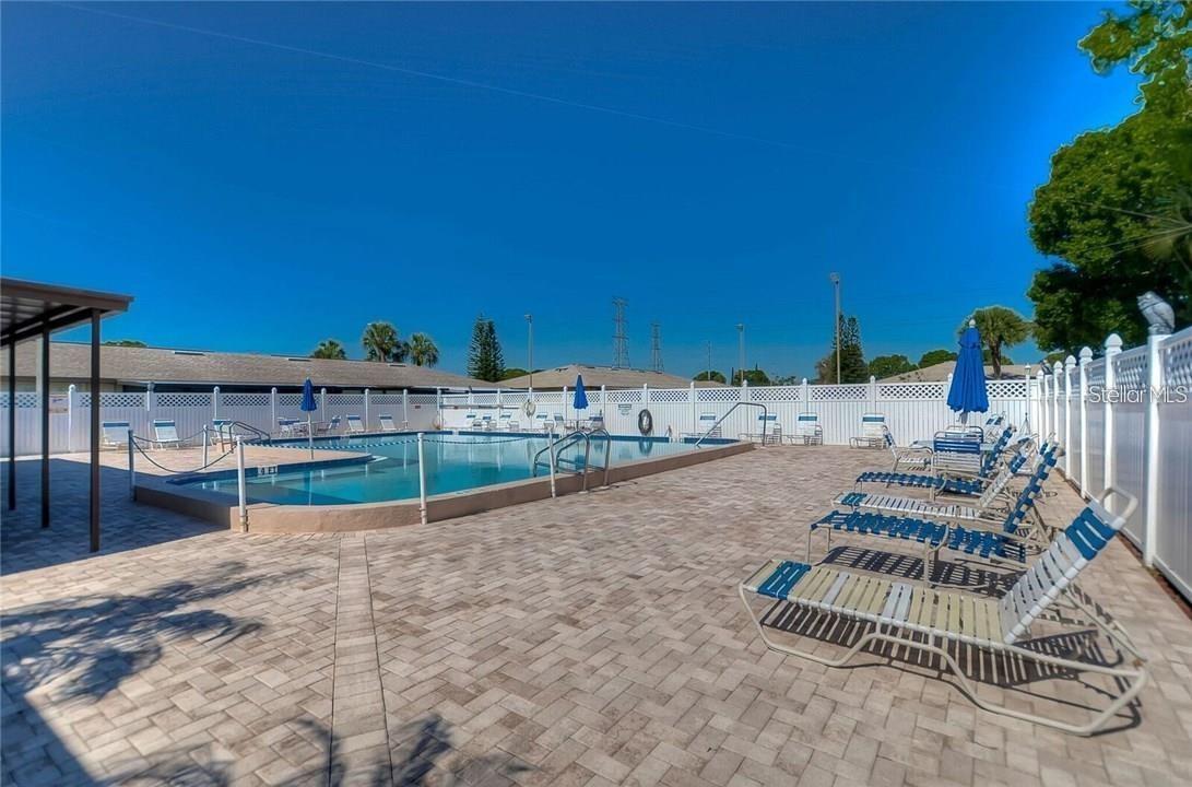 Image 17 of 19 For 24862 Us Highway 19 N 1902