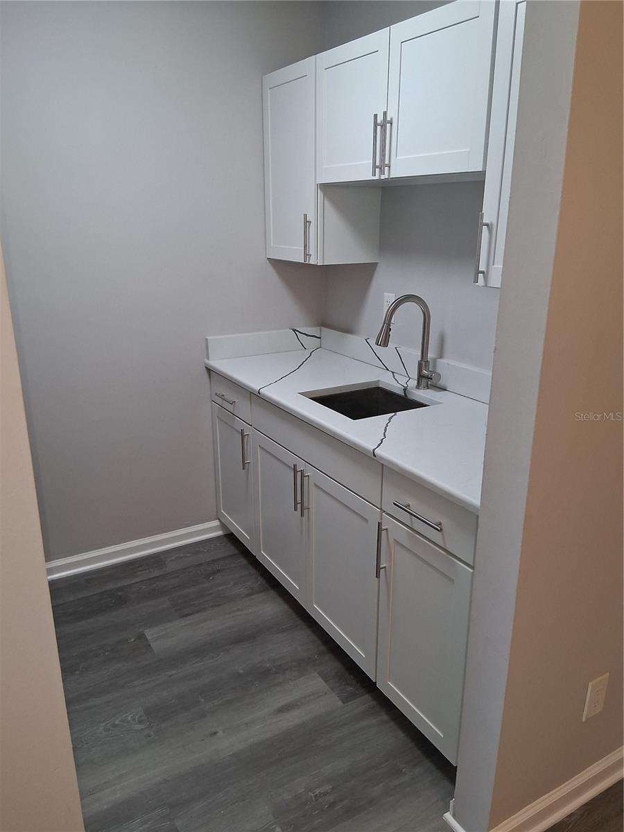 Image 6 of 19 For 24862 Us Highway 19 N 1902