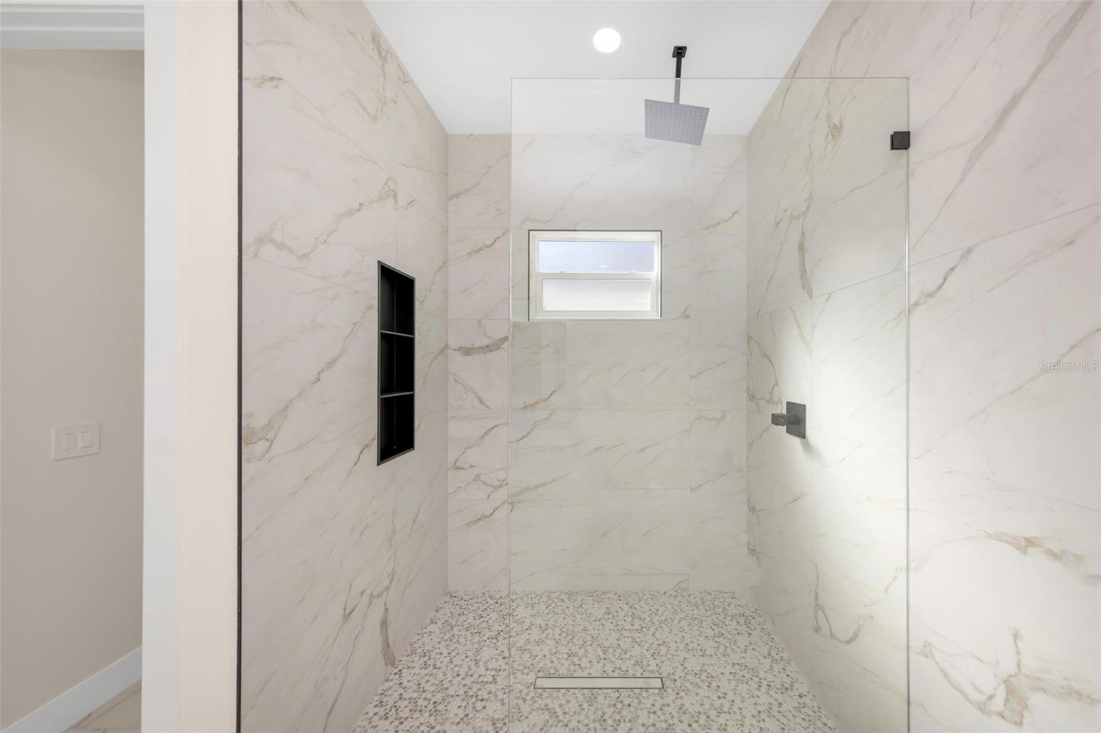 Image 14 of 33 For 4403 43rd Street N