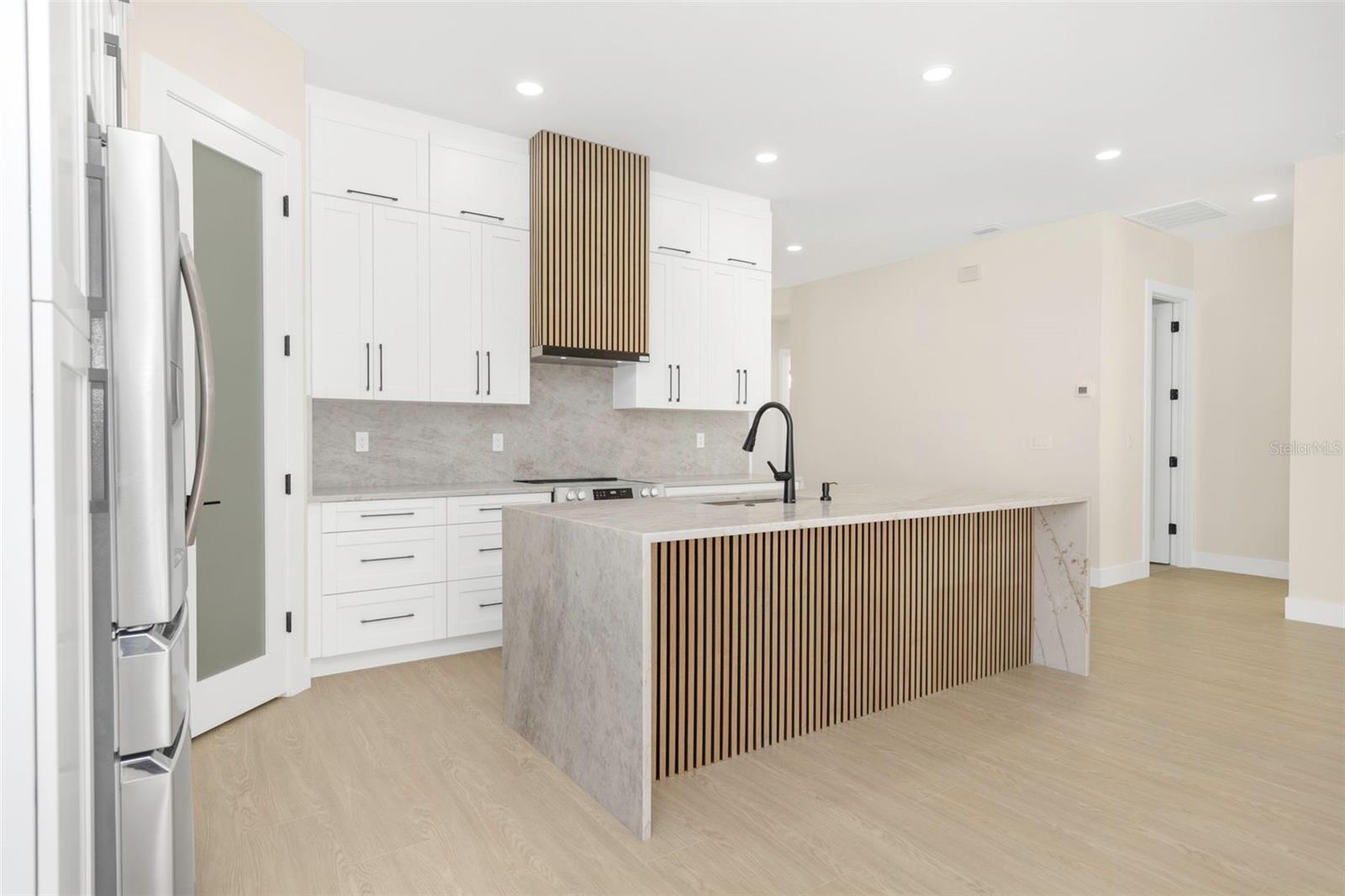 Image 7 of 33 For 4403 43rd Street N