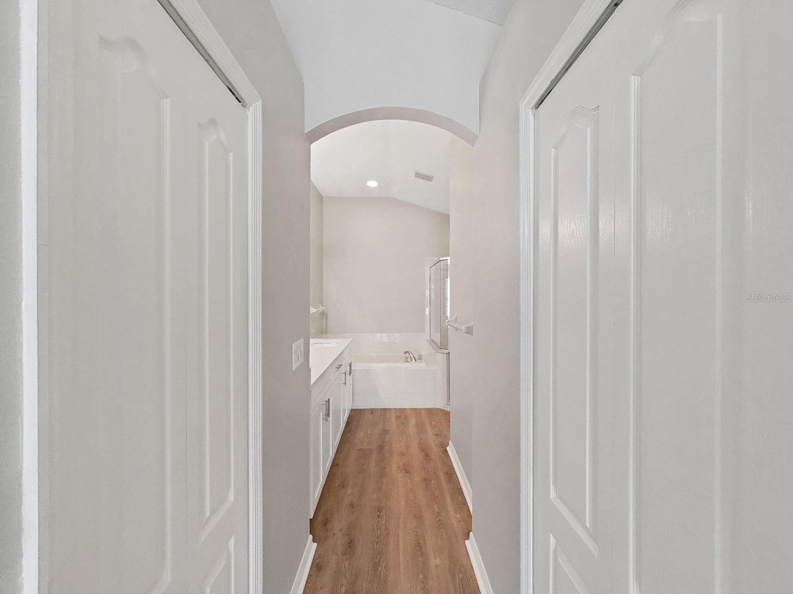 Listing photo id 33 for 705 Straw Lake Drive