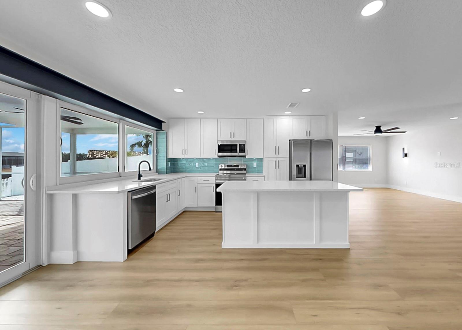 Image 12 of 38 For 6515 Santiago Court