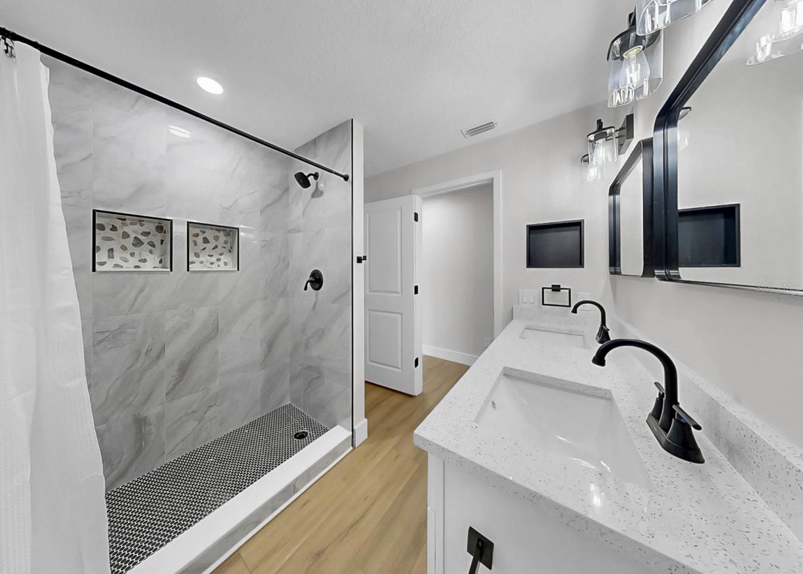 Image 30 of 38 For 6515 Santiago Court