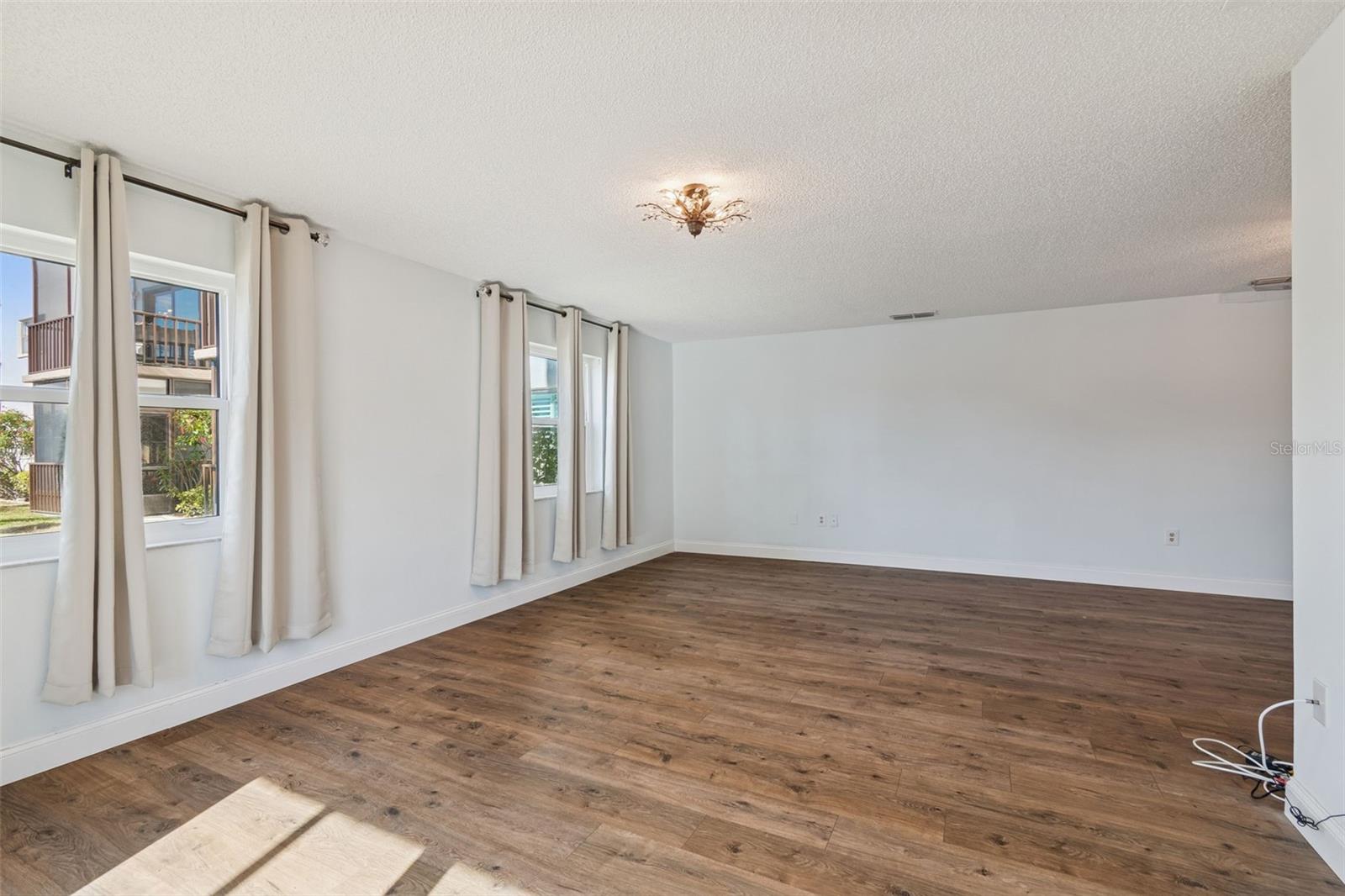 Image 15 of 80 For 8199 Terrace Garden Drive N 114