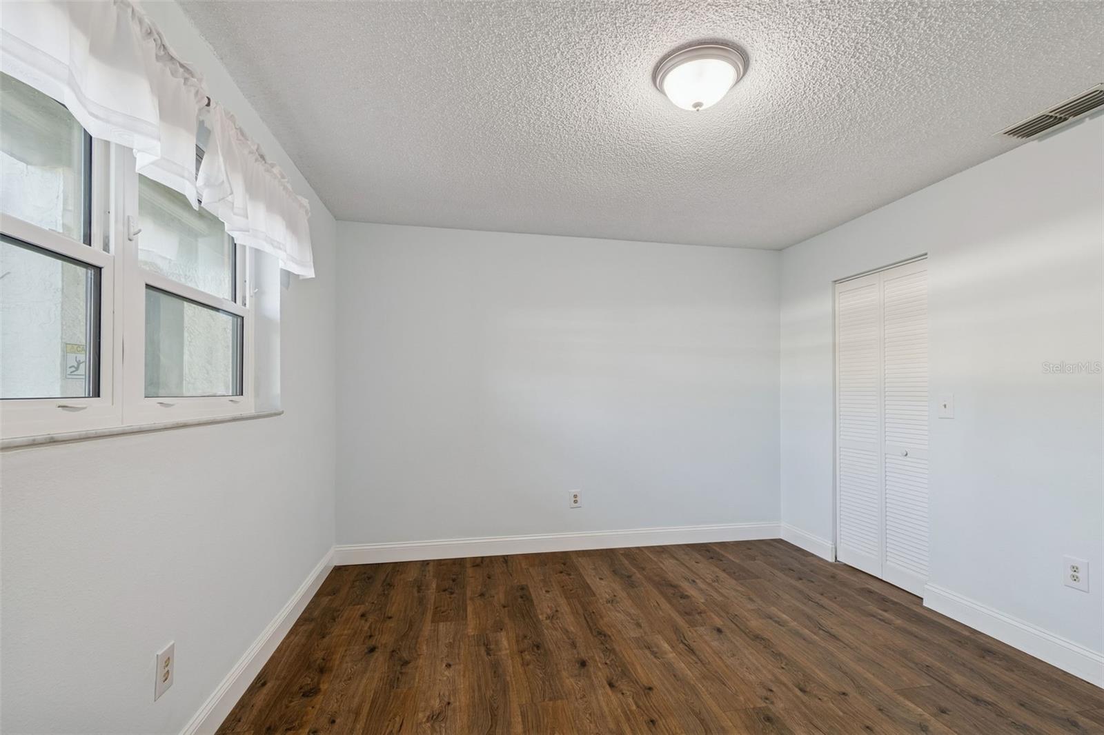 Image 34 of 80 For 8199 Terrace Garden Drive N 114