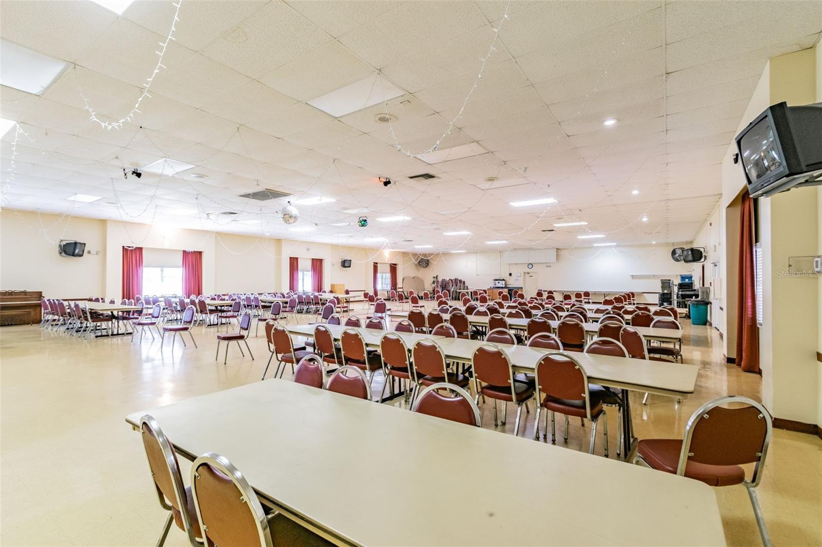 Image 66 of 80 For 8199 Terrace Garden Drive N 114