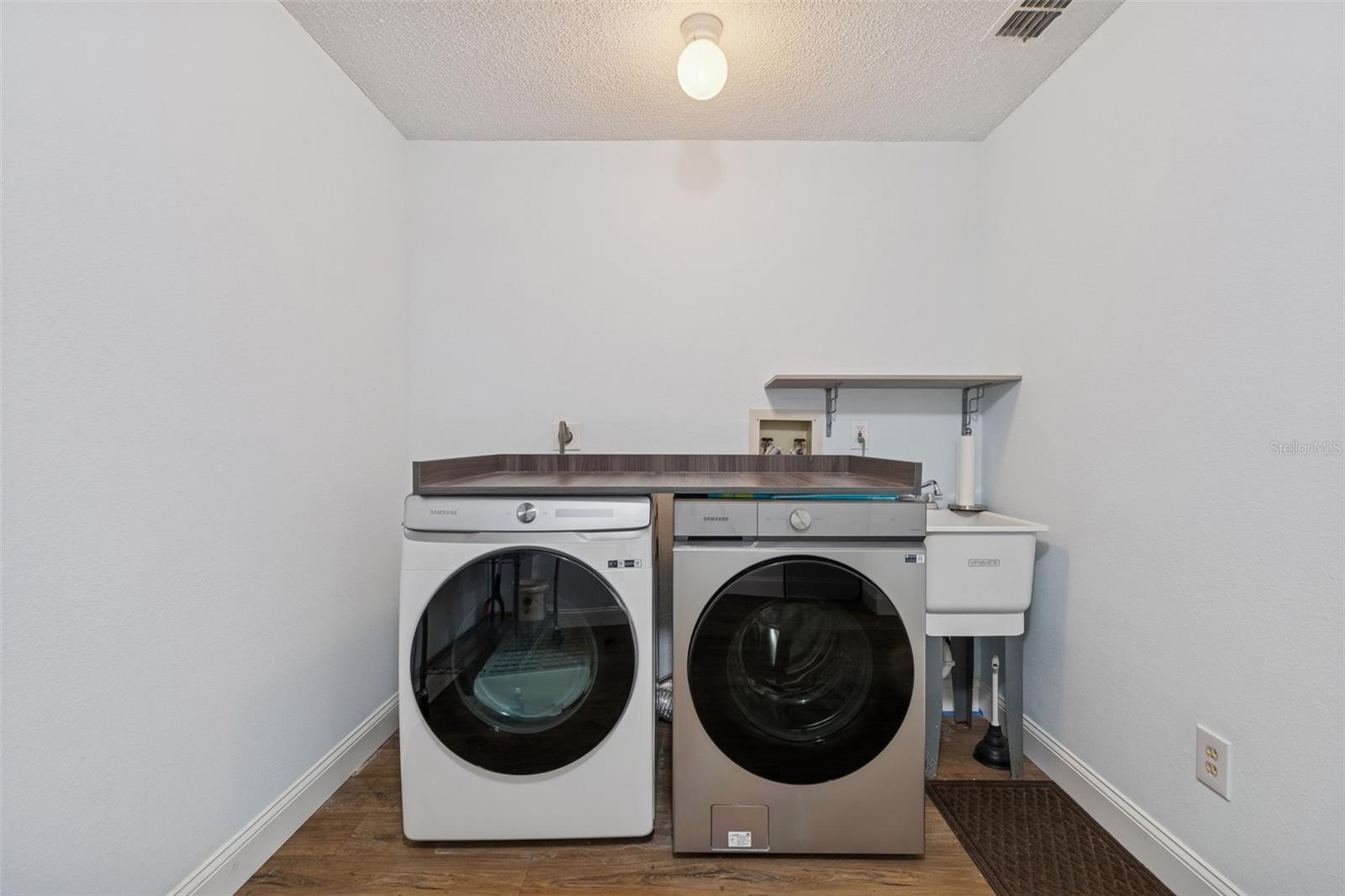 Image 9 of 80 For 8199 Terrace Garden Drive N 114