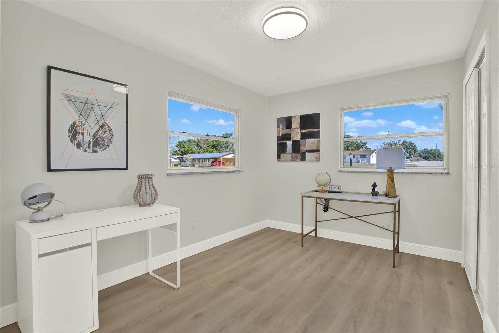 Image 12 of 17 For 4643 Crescent Road