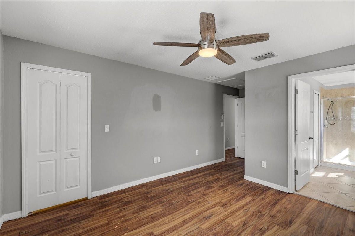 Image 18 of 34 For 2705 Lantern Hill Avenue