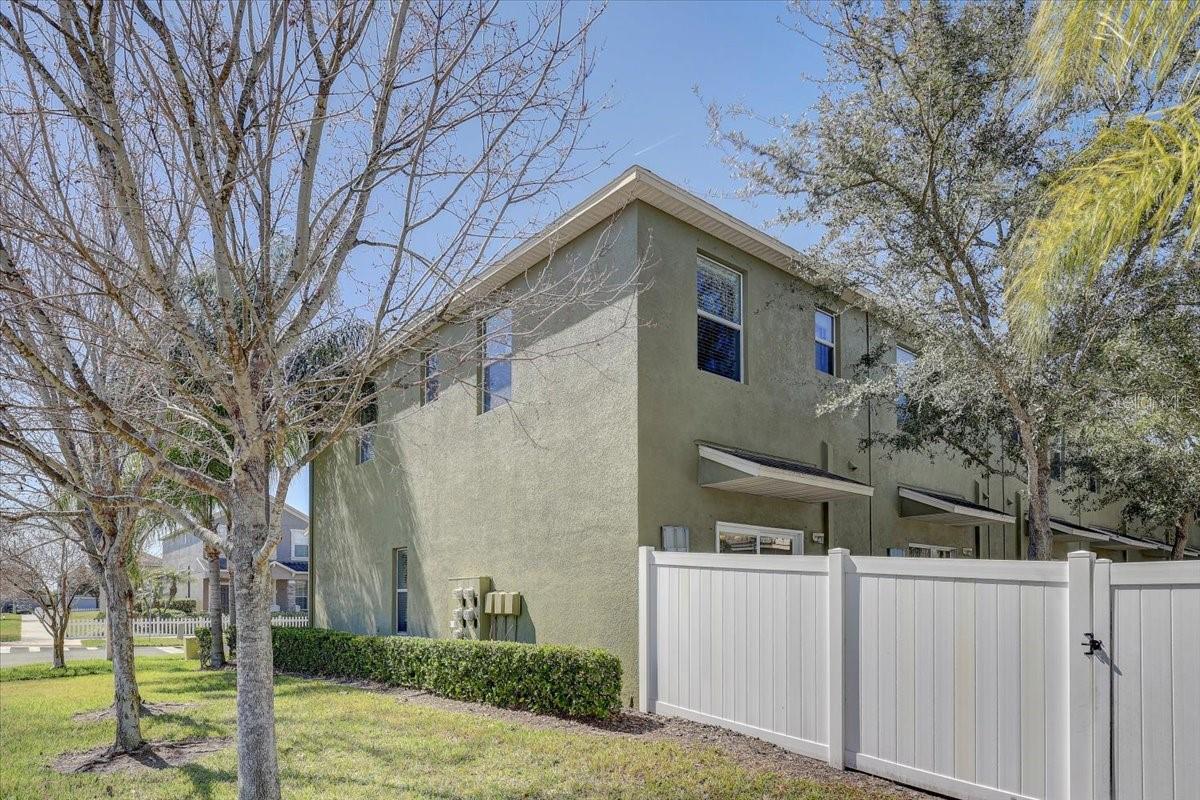 Image 27 of 34 For 2705 Lantern Hill Avenue