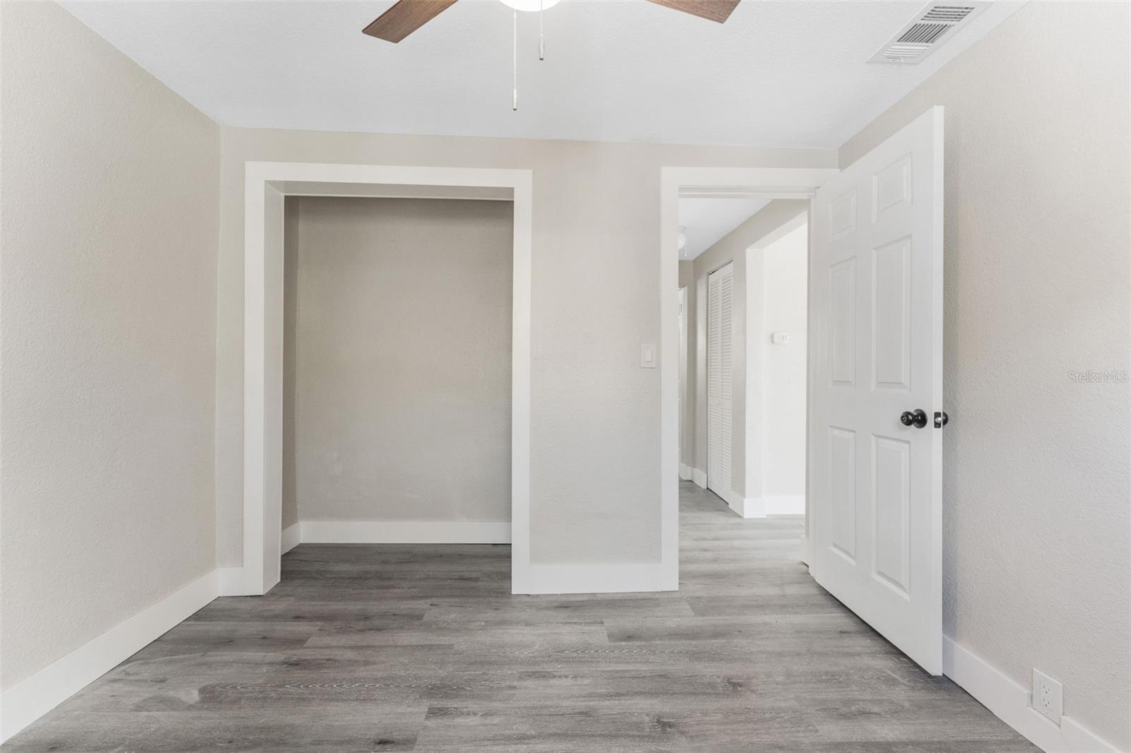 Image 14 of 26 For 3457 50th Avenue N