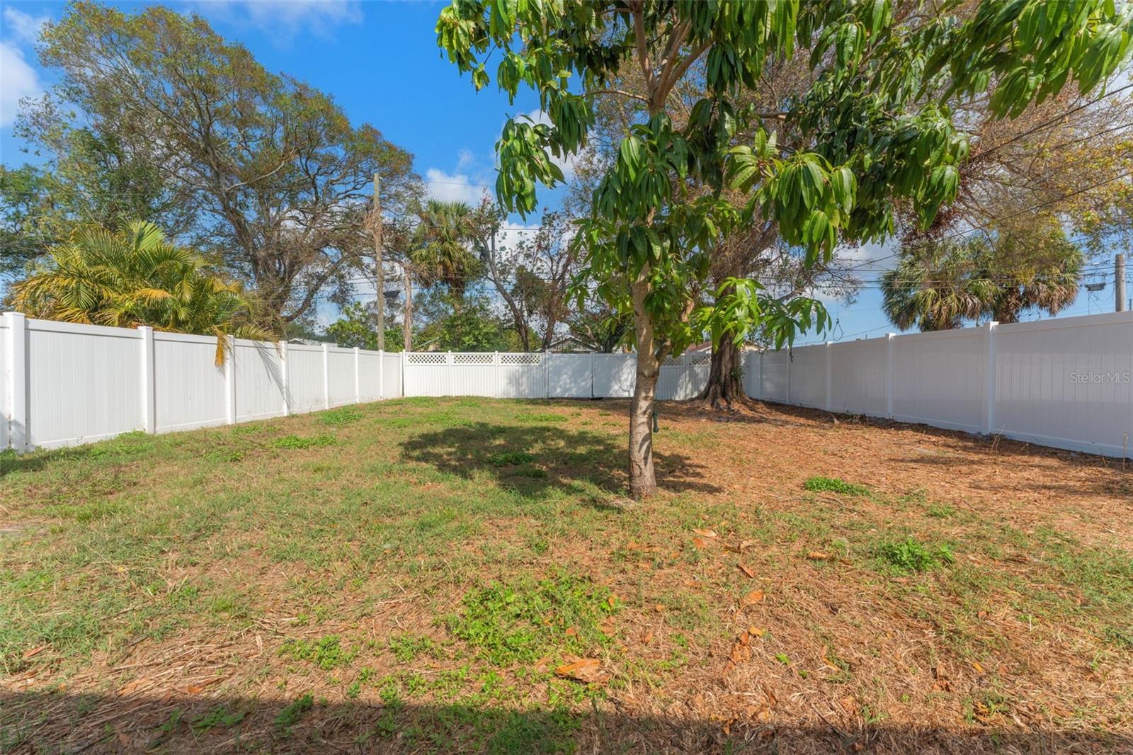 Image 24 of 26 For 3457 50th Avenue N