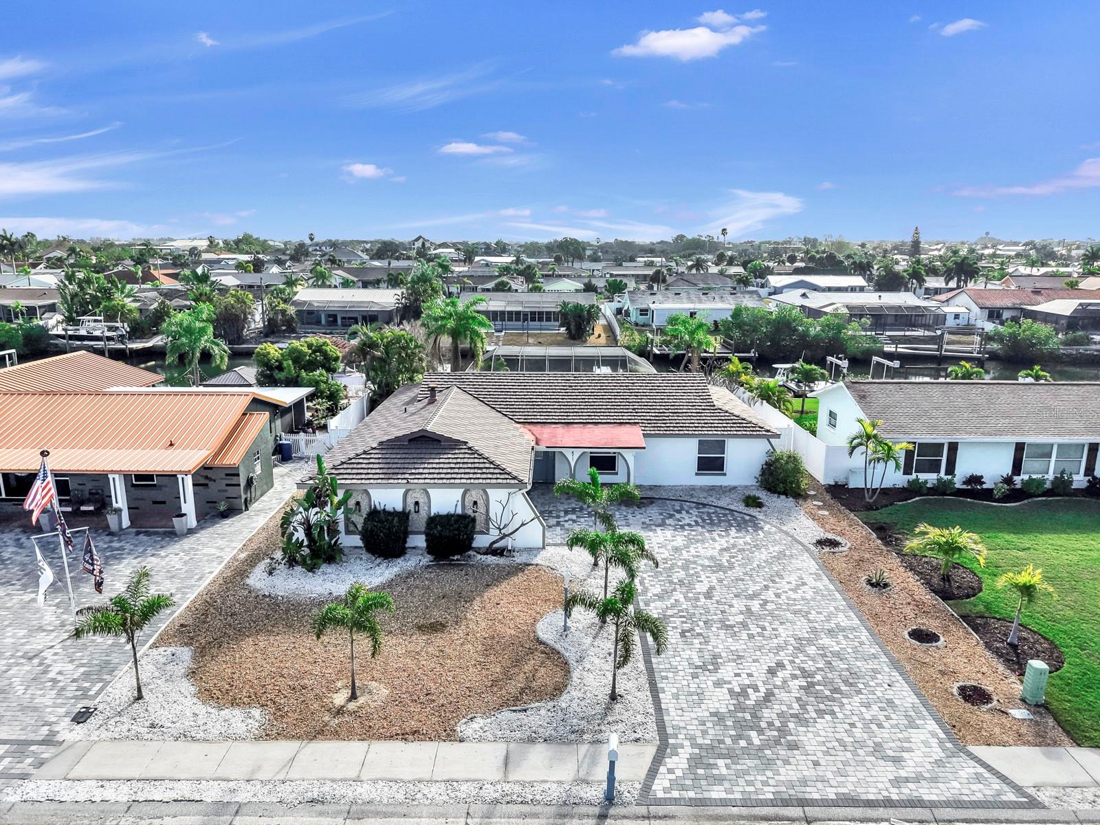 Details for 6511 Santiago Court, APOLLO BEACH, FL 33572