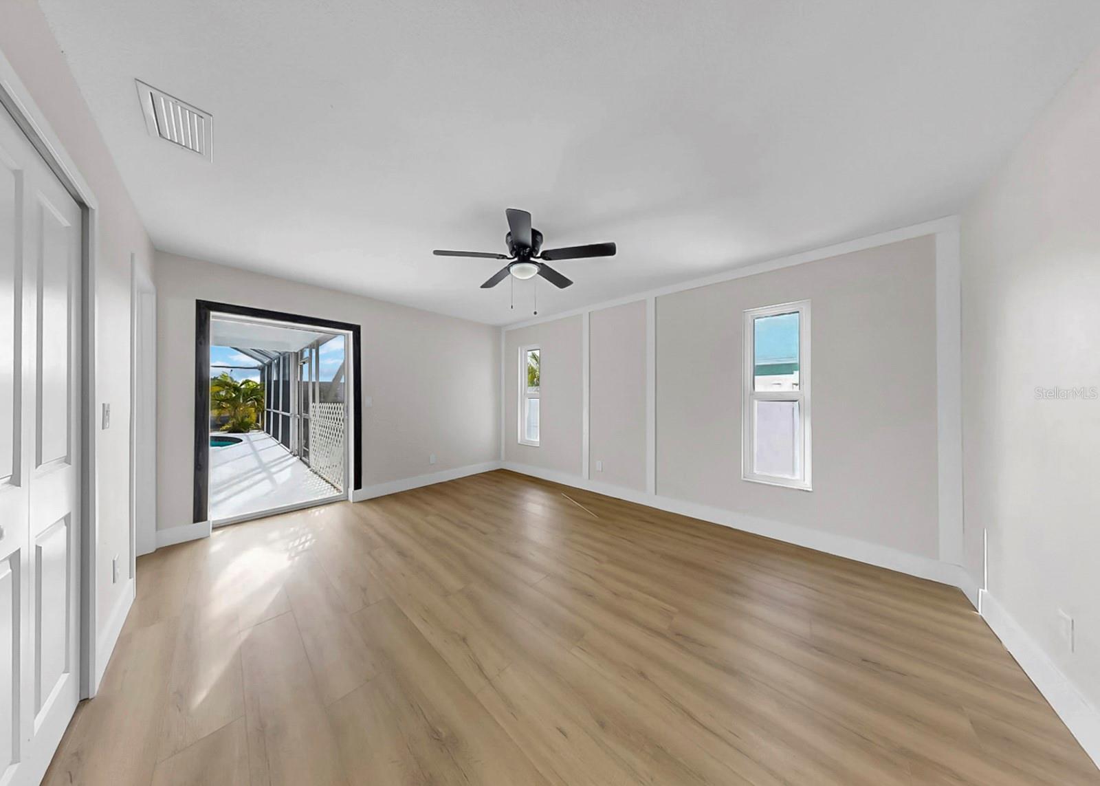 Image 19 of 38 For 6511 Santiago Court