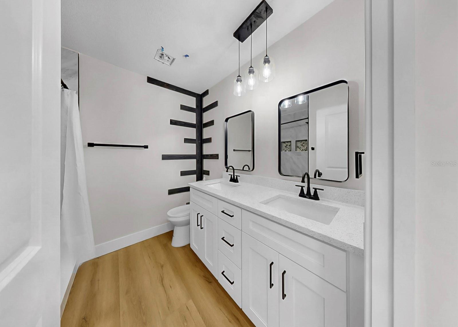 Image 27 of 38 For 6511 Santiago Court