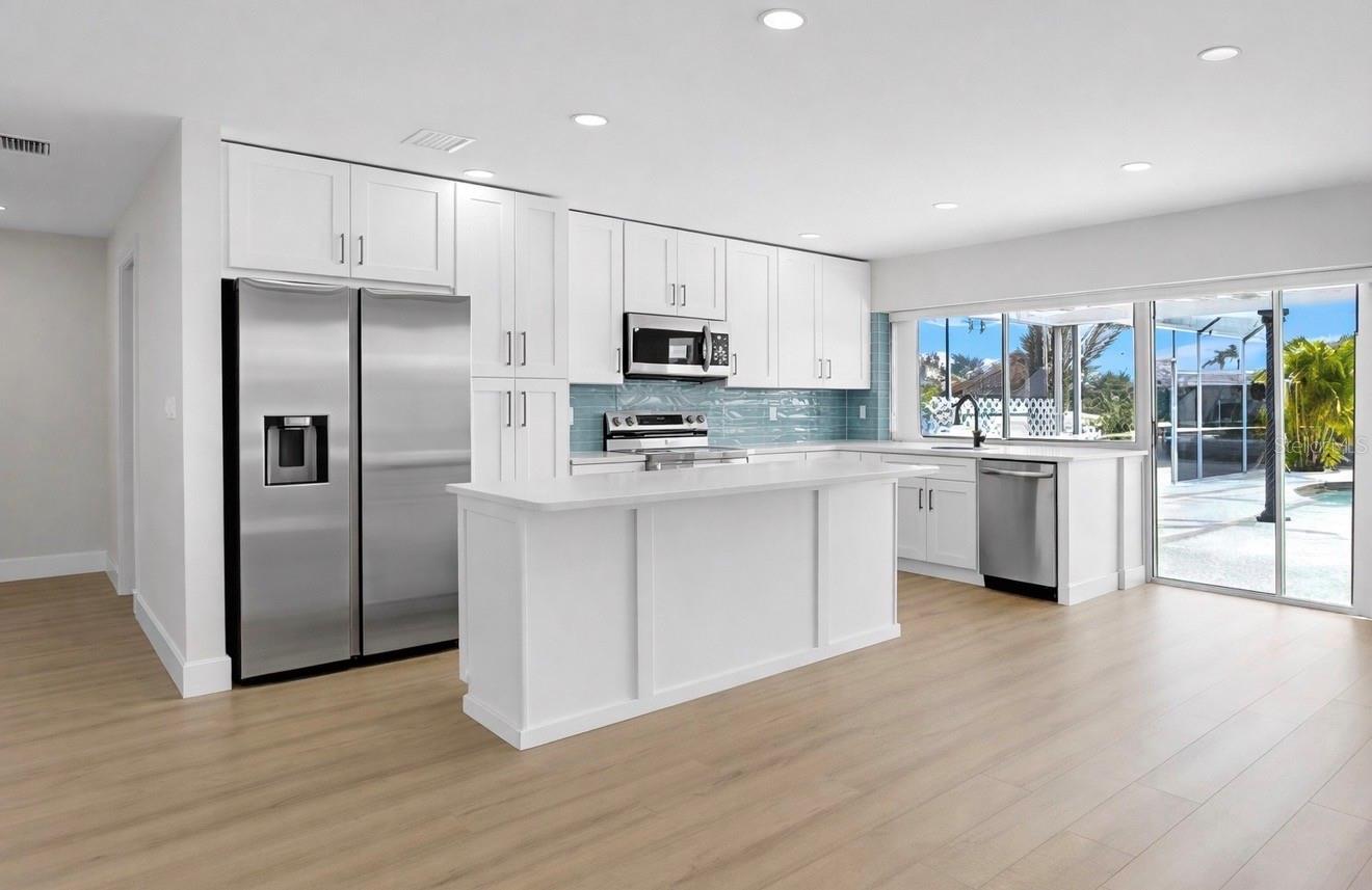 Image 8 of 38 For 6511 Santiago Court