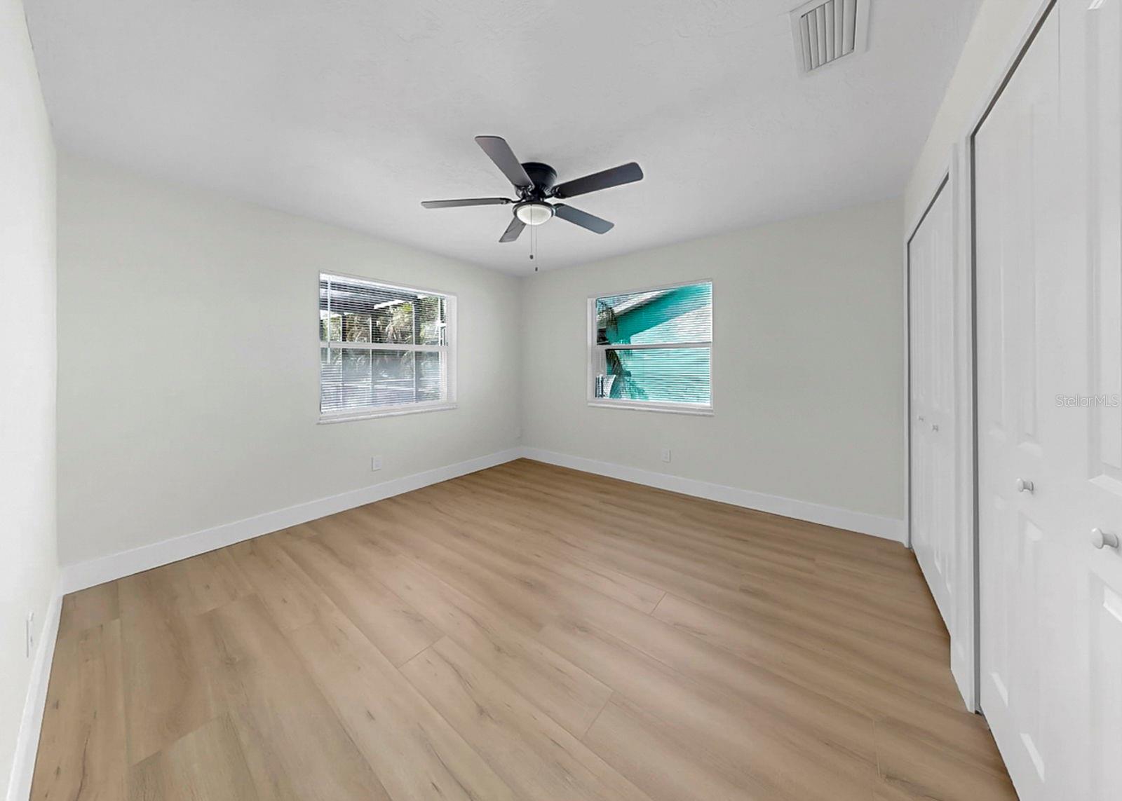 Image 20 of 37 For 6512 Senegal Palm Way