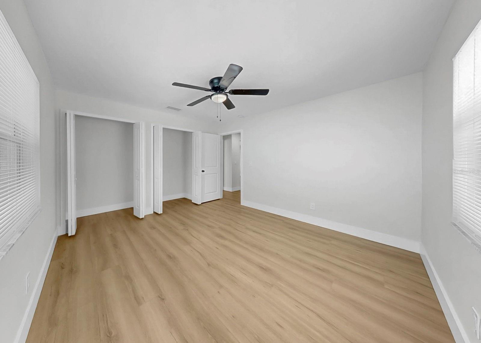 Image 22 of 37 For 6512 Senegal Palm Way