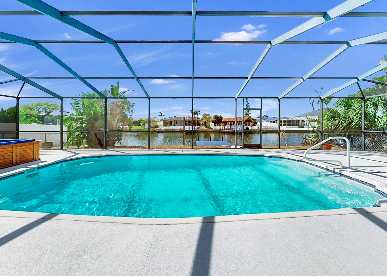 Image 28 of 37 For 6512 Senegal Palm Way