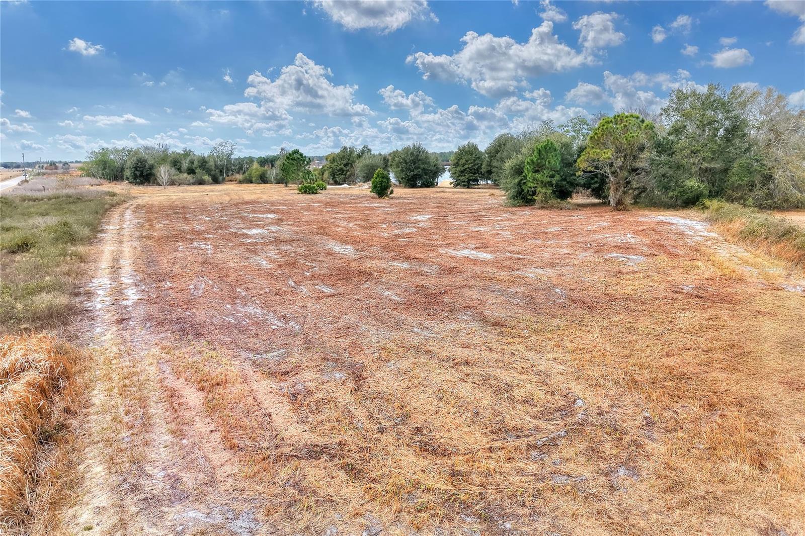 Image 13 of 22 For Lake Buffum Road E