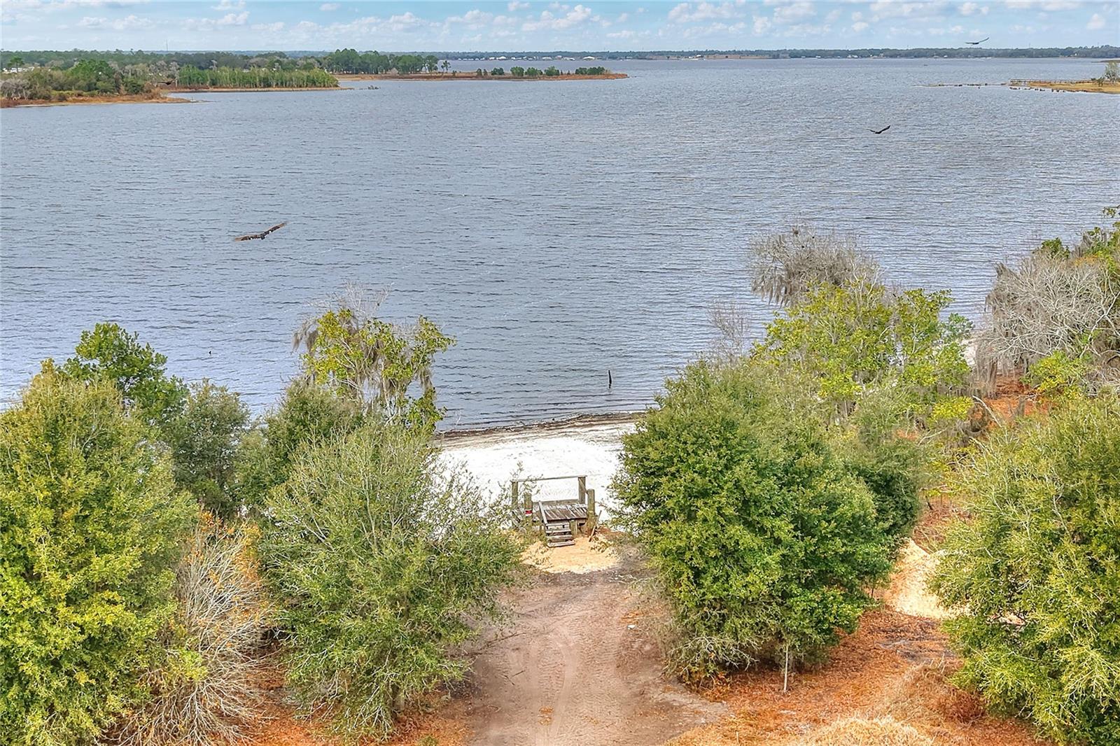 Image 2 of 22 For Lake Buffum Road E