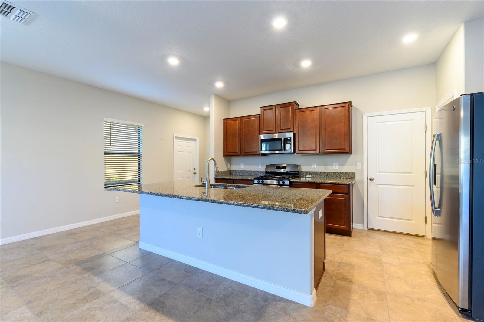 Image 10 of 30 For 3448 Pine Ribbon Drive