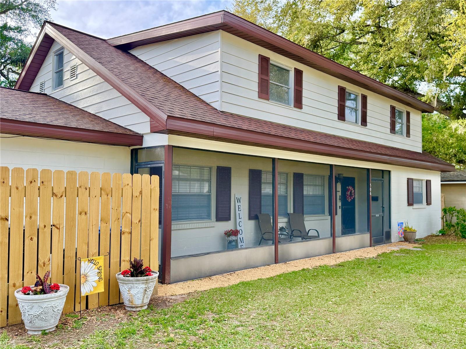 Image 2 of 74 For 506 Brenda Drive