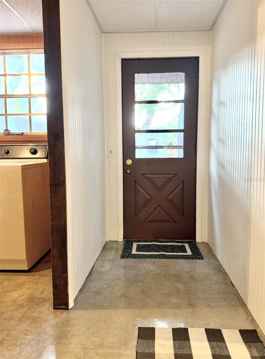 Image 30 of 74 For 506 Brenda Drive