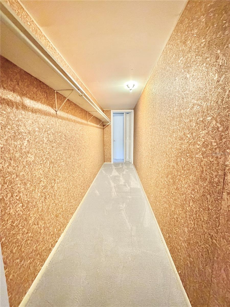 Image 50 of 74 For 506 Brenda Drive