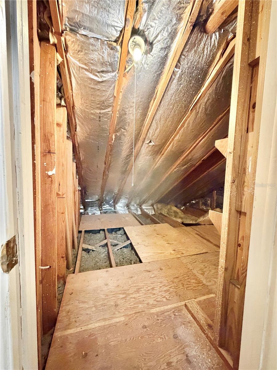 Image 58 of 74 For 506 Brenda Drive