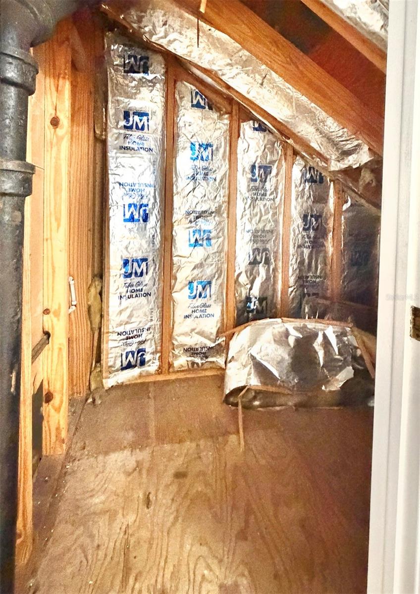 Image 59 of 74 For 506 Brenda Drive