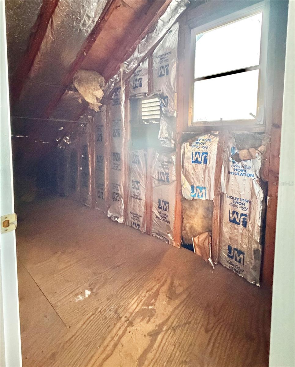 Image 60 of 74 For 506 Brenda Drive