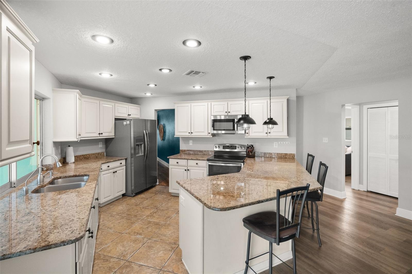 Image 10 of 44 For 101 Chestnut Circle