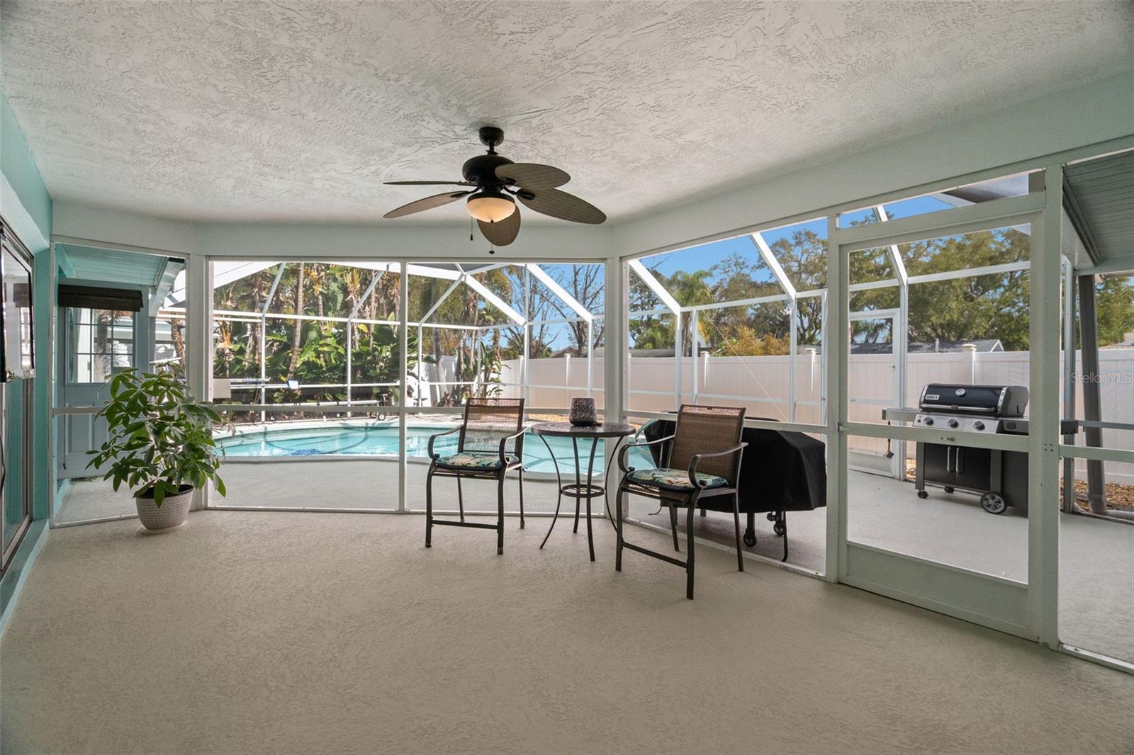 Image 30 of 44 For 101 Chestnut Circle