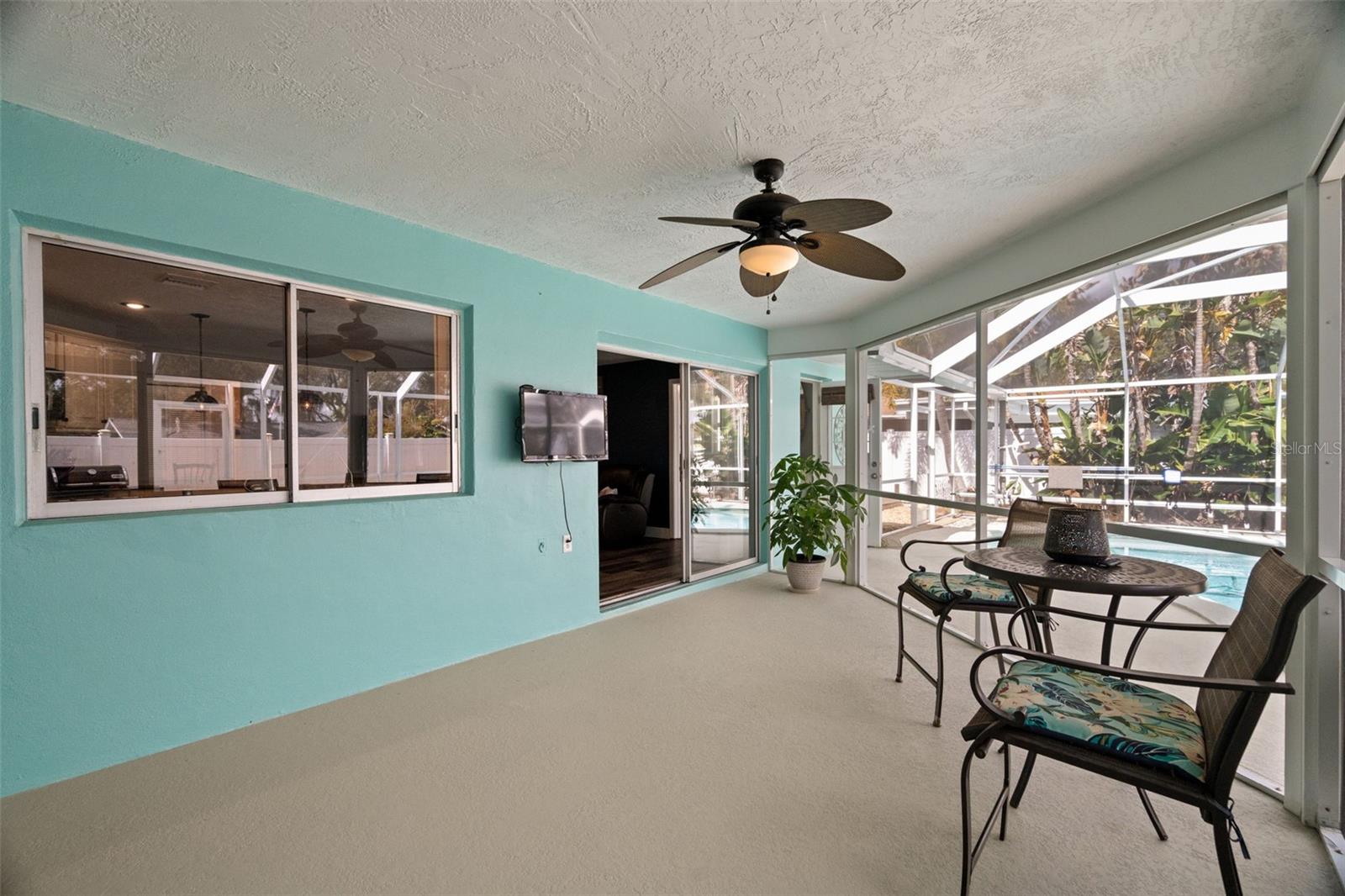 Image 31 of 44 For 101 Chestnut Circle