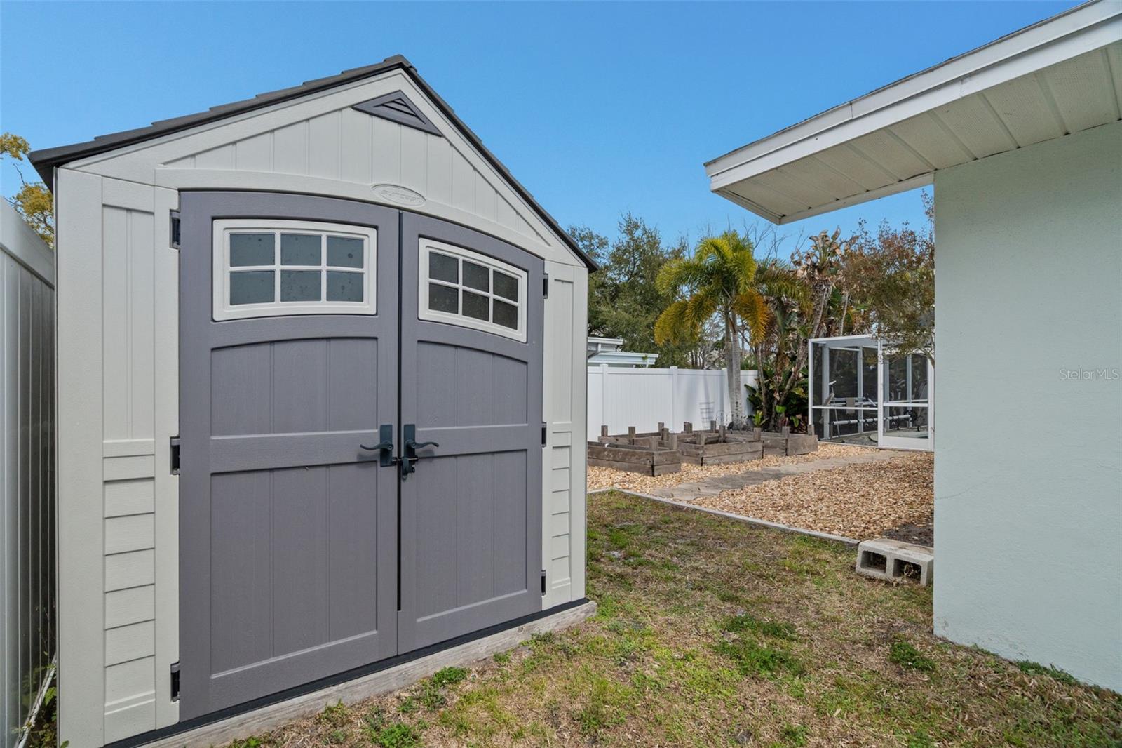 Image 35 of 44 For 101 Chestnut Circle