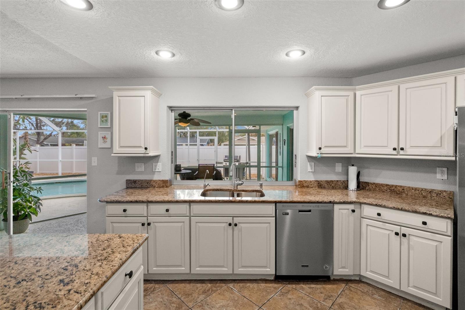 Image 9 of 44 For 101 Chestnut Circle