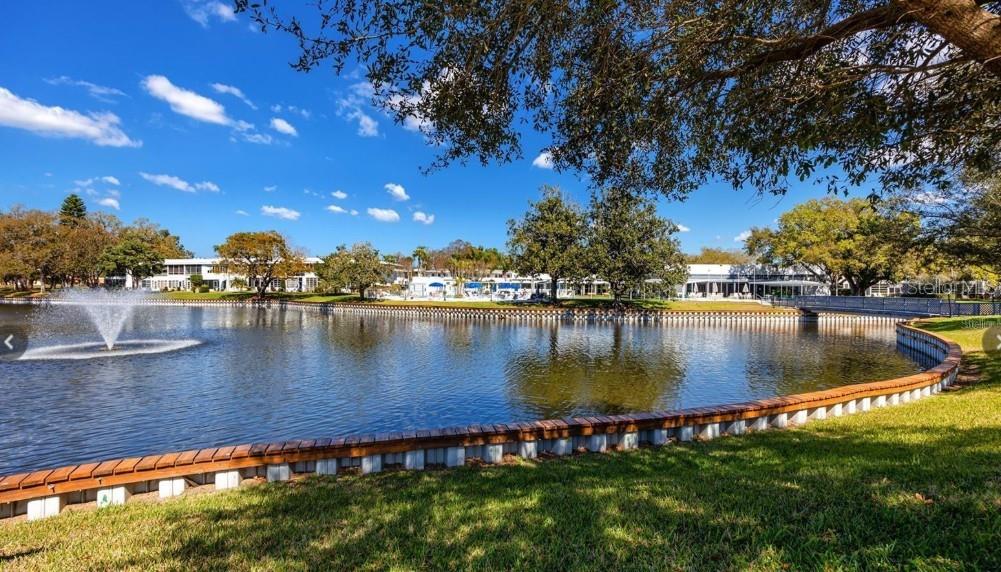 Listing photo id 15 for 11251 80th Avenue 310