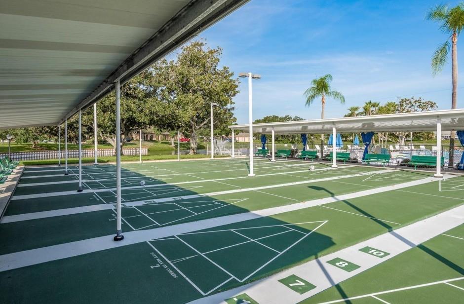 Listing photo id 16 for 11251 80th Avenue 310