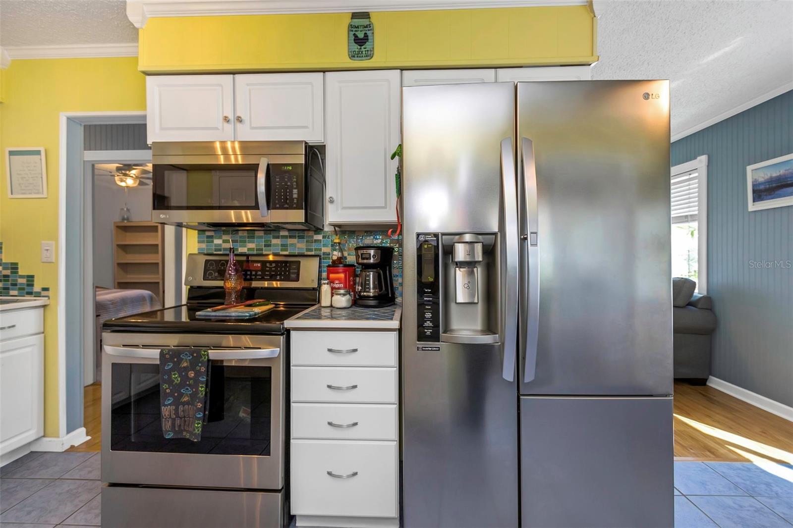 Image 12 of 74 For 3094 Hillsdale Avenue