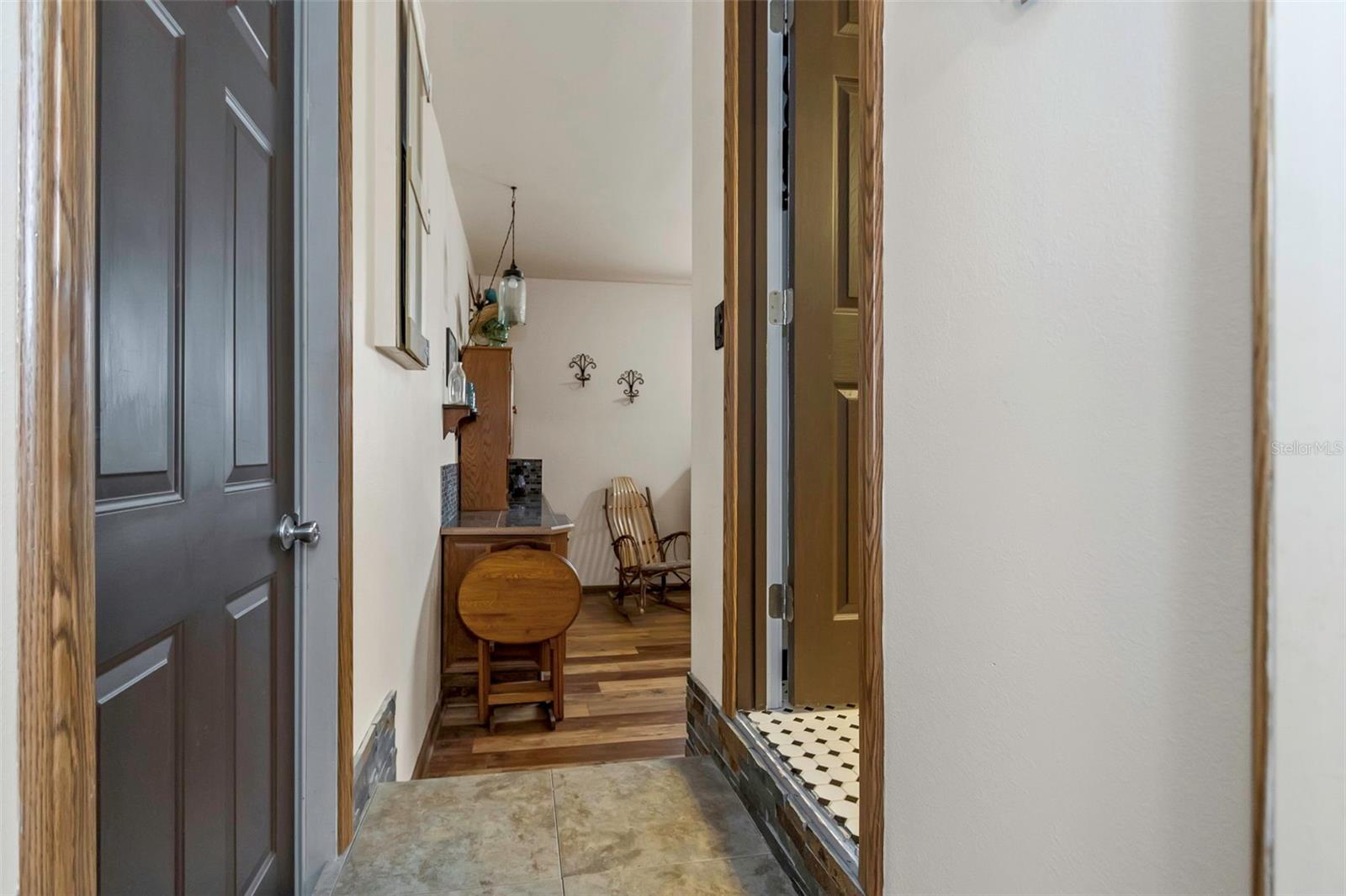 Image 37 of 74 For 3094 Hillsdale Avenue