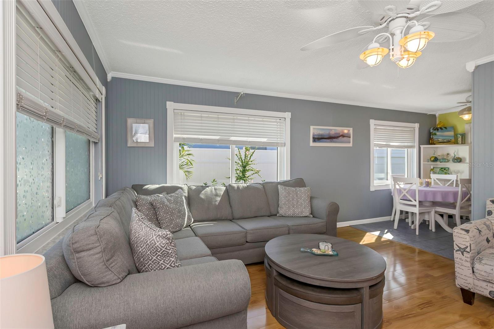 Image 4 of 74 For 3094 Hillsdale Avenue