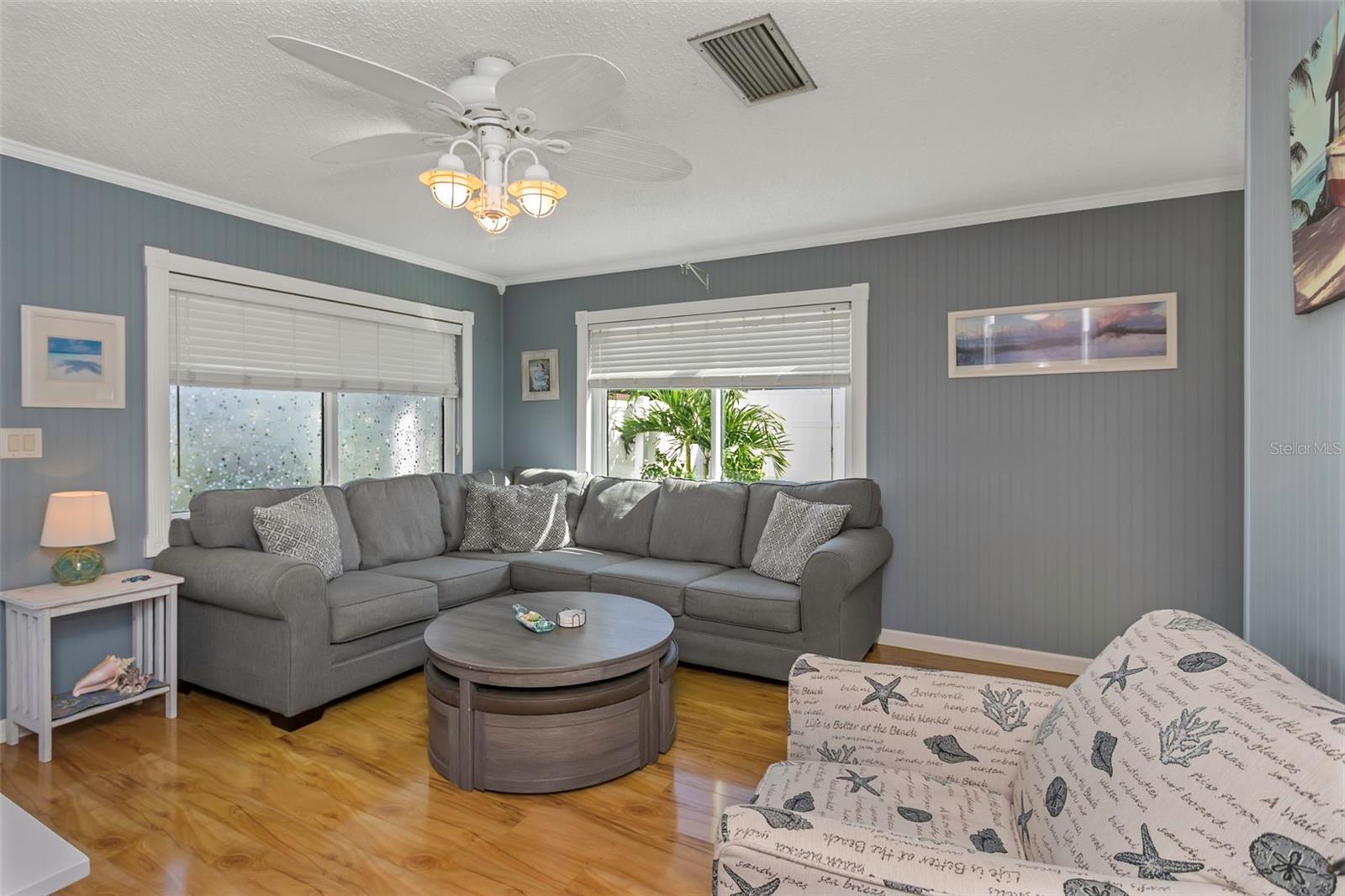 Image 5 of 74 For 3094 Hillsdale Avenue