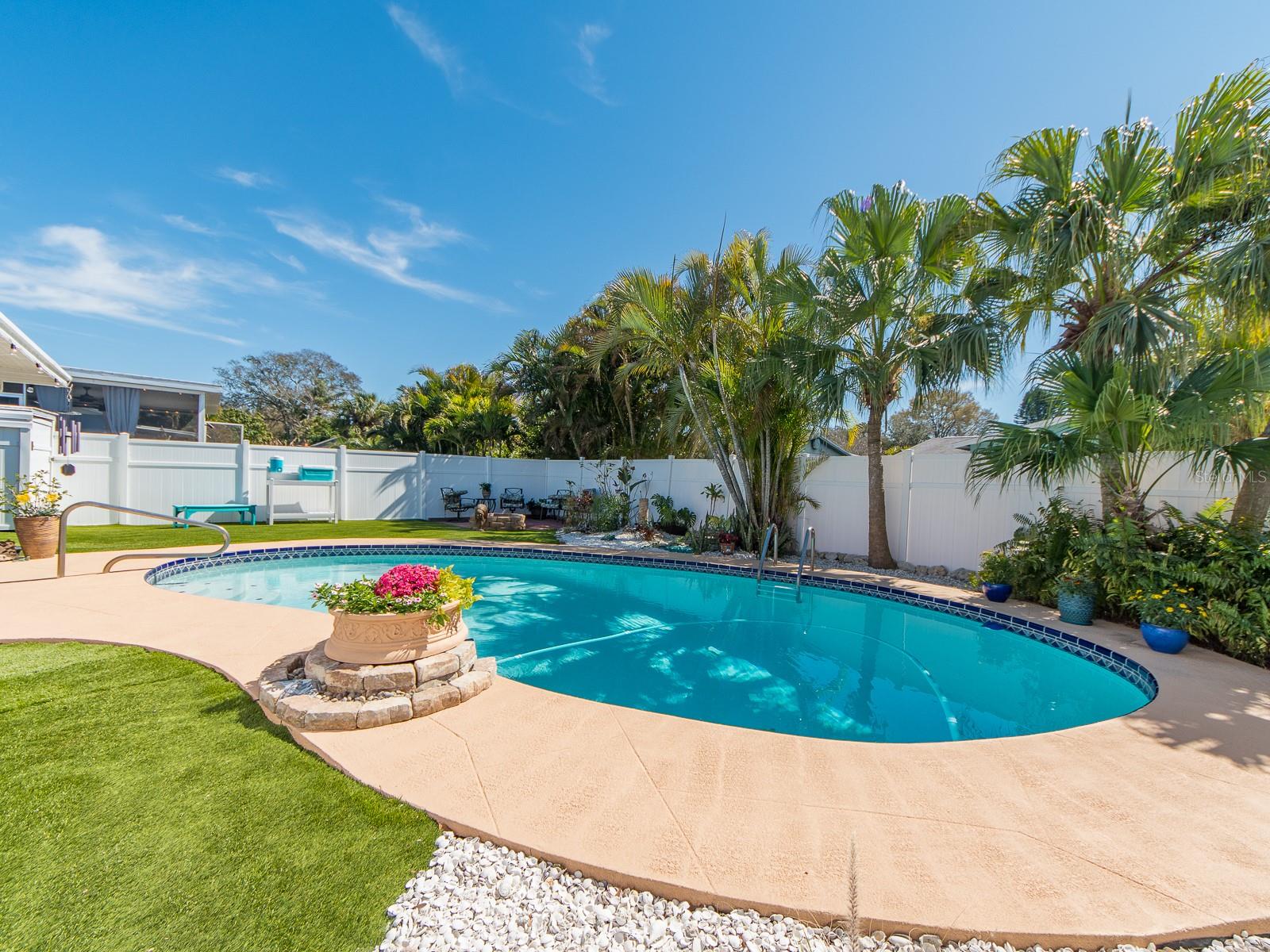 Image 50 of 74 For 3094 Hillsdale Avenue