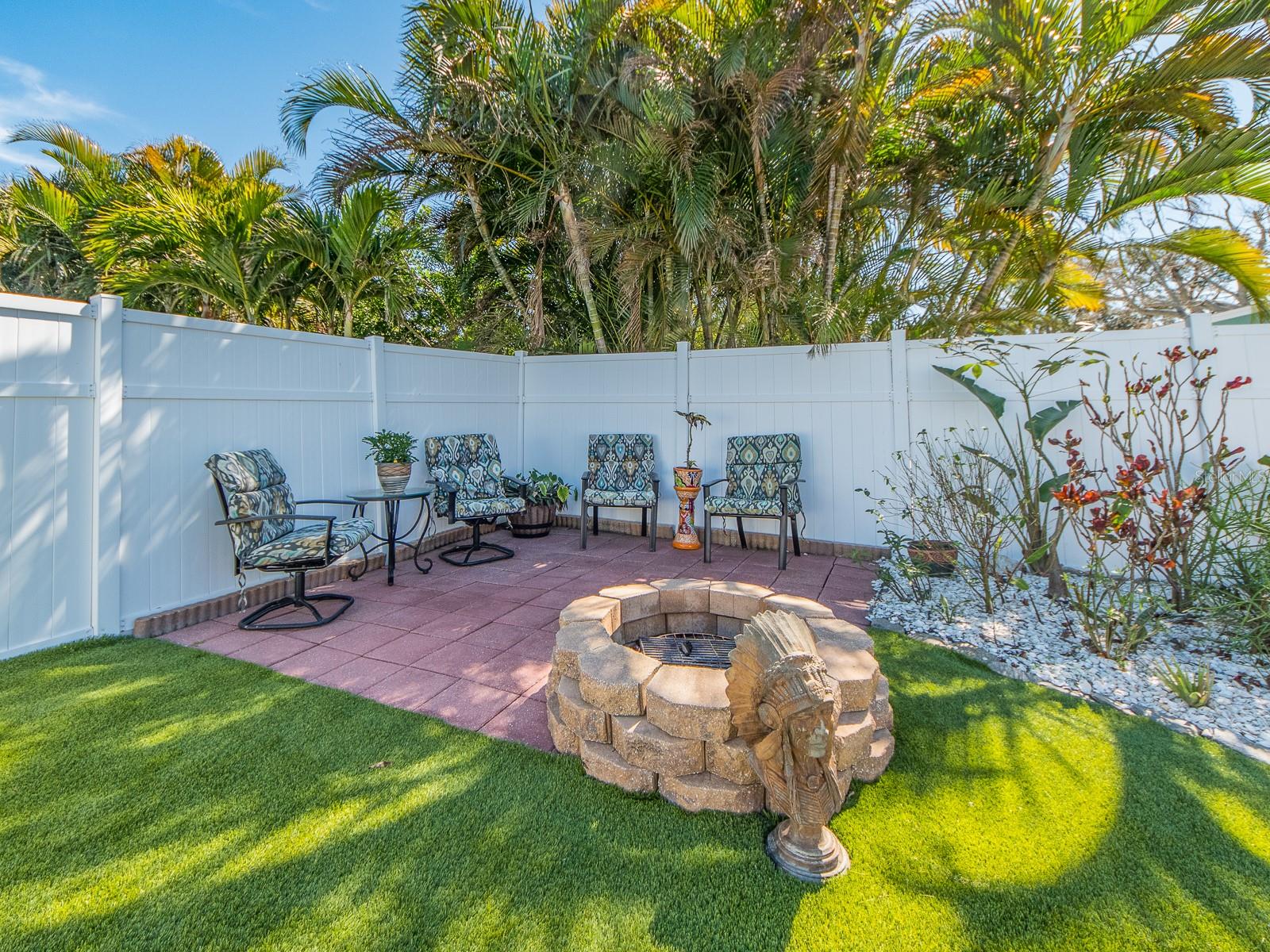 Image 53 of 74 For 3094 Hillsdale Avenue