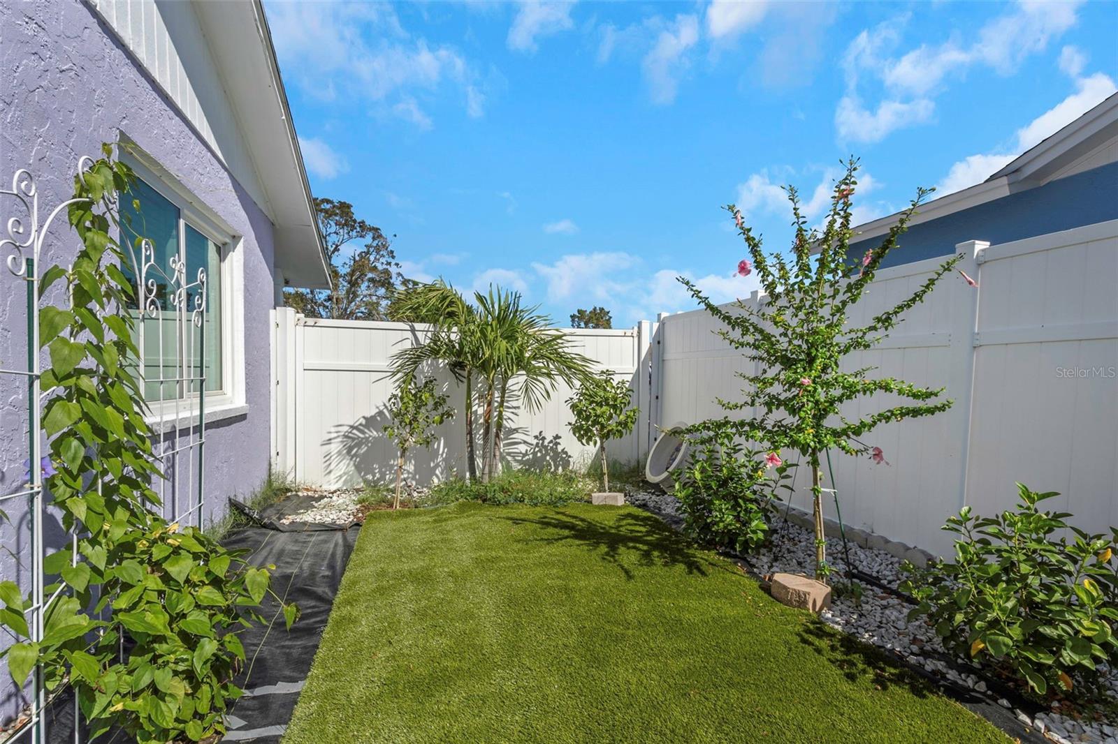 Image 58 of 74 For 3094 Hillsdale Avenue